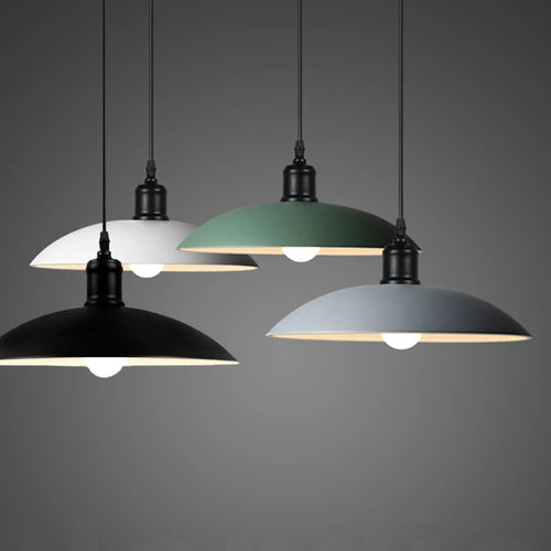 lampes suspendues vintage en fer forgé pour restaurant loft