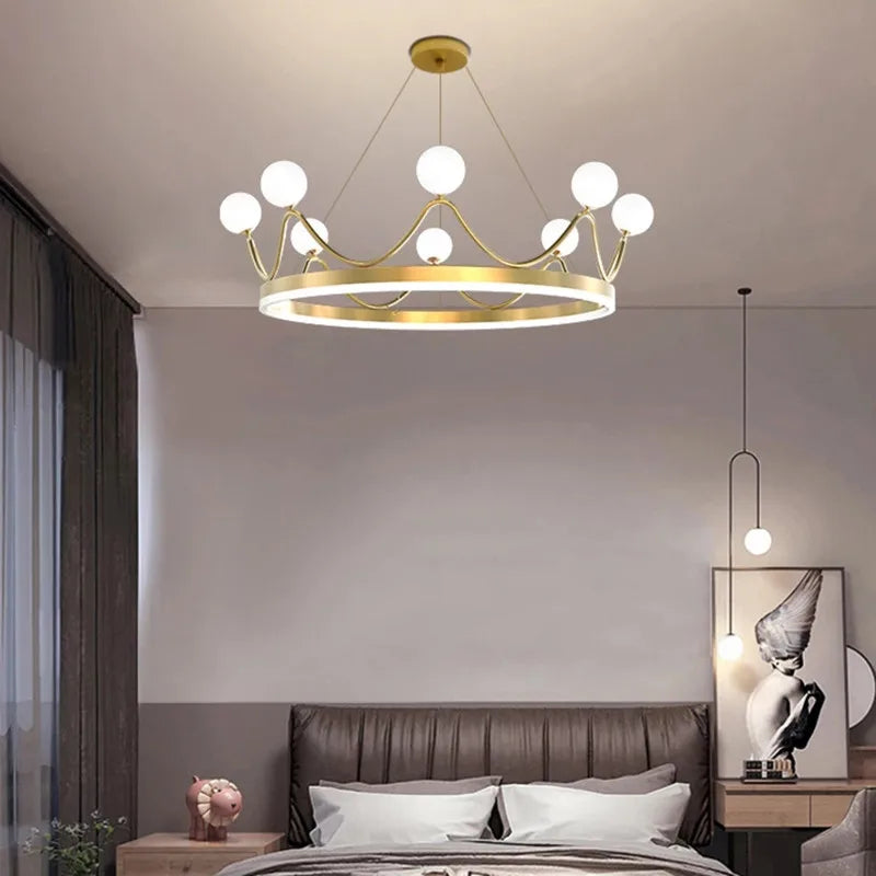 Nouveau Luxe Couronne LED Lustre Lustre Éclairage Belle Anneau Enfants Chambre D'enfants Plafond Suspension Luminaires Suspendus