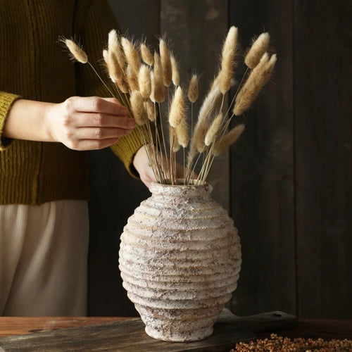 vase en céramique vintage fait main pour décoration intérieure