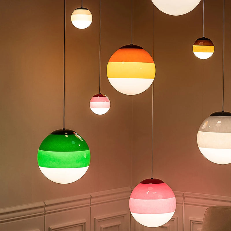 suspension LED en verre design nordique pour hôtel ou chambre