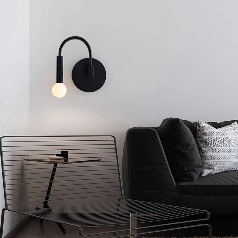 applique murale LED courbée noire