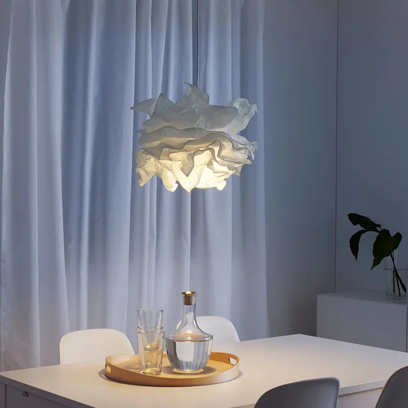 Lustres en papier blanc design fleur