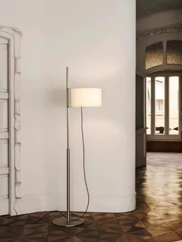 lampadaire moderne minimaliste avec abat-jour en tissu rétro