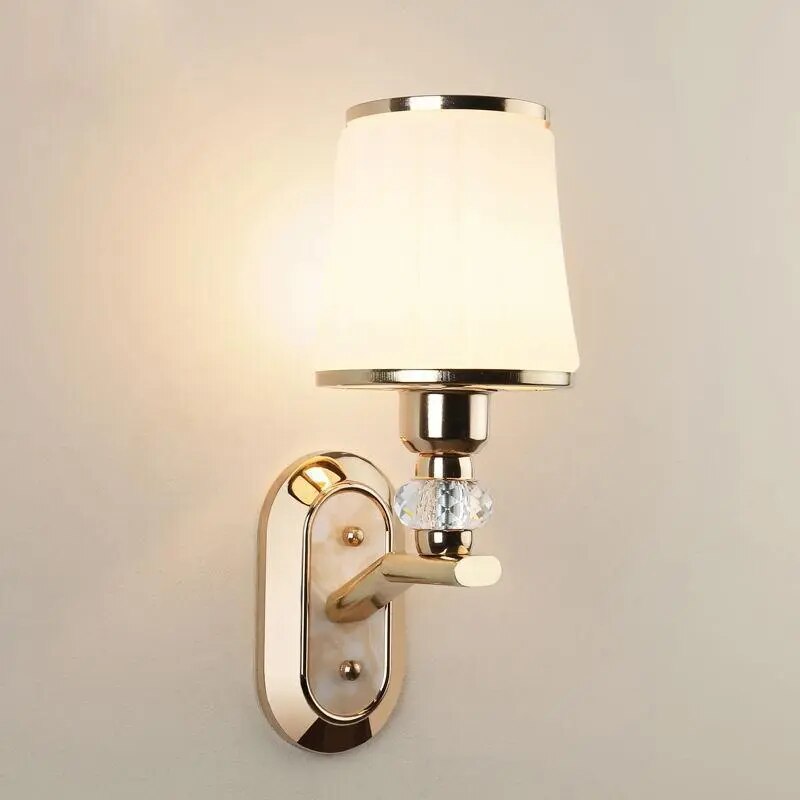 Applique murale LED moderne avec abat-jour en verre