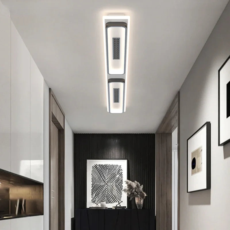 Plafonnier led moderne avec gradation et projecteurs d'éclairage intérieur