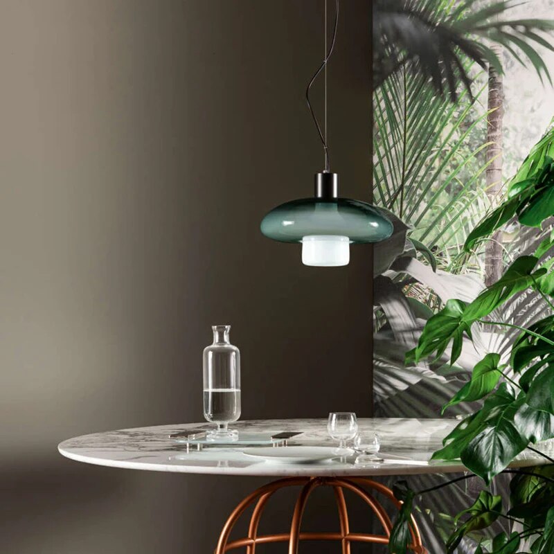 Suspension en verre pour restaurant minimaliste
