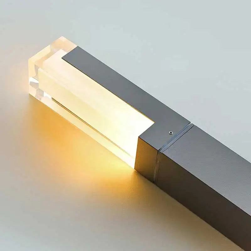 colonne lumineuse led étanche pour jardin et extérieur