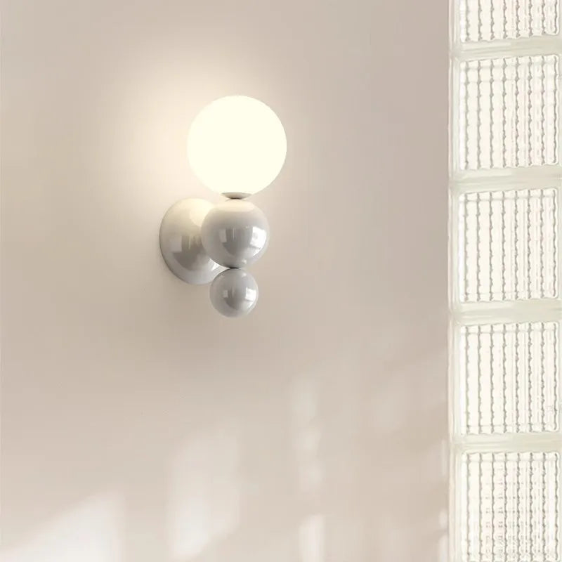 Applique murale LED nordique en forme de perle