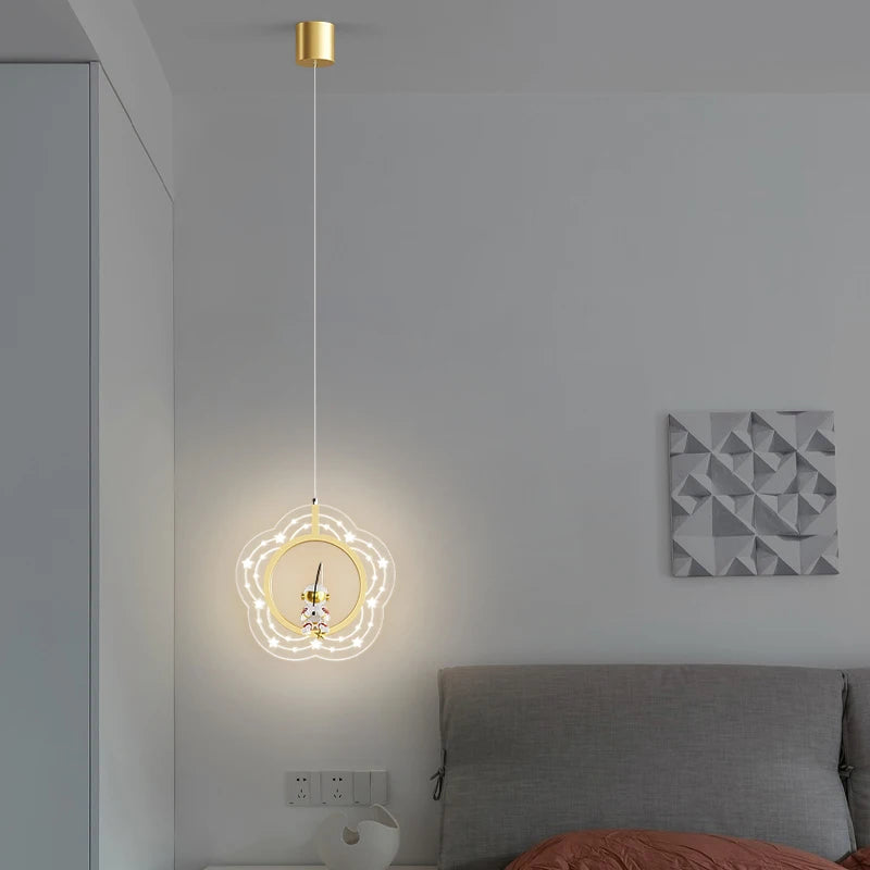 Suspension LED au design moderne et minimaliste