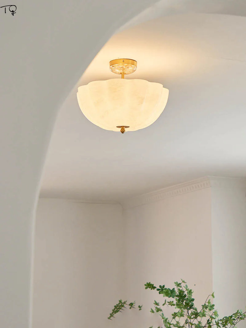 plafonnier led en verre crème et cuivre médiéval avec luminaires modernes