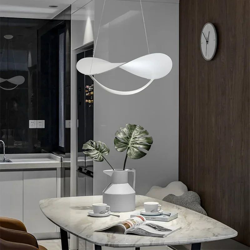 Italy Design High Quality Dining Room Kitchen Island Hanging Lamp Pendant Light Cloth Ceiling Chandelier Close to Original