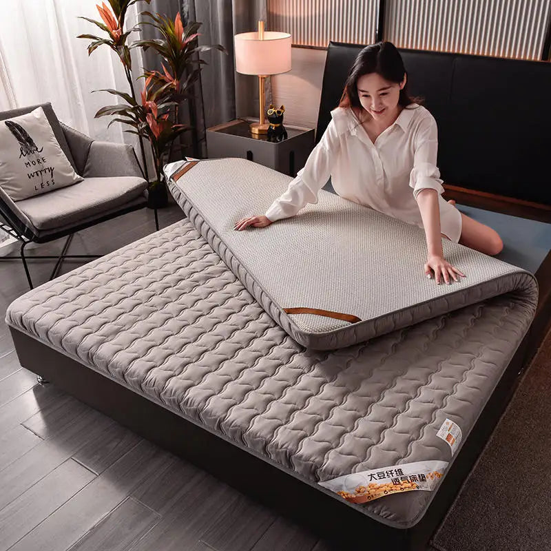 Surmatelas 150 X 200 Cm En Microfibre Rafraîchissante, Garnissage Fibre Creuse 600 Gsm, 4 Cm - Sur-matelas