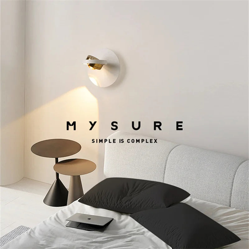 Applique murale LED réglable au design nordique moderne