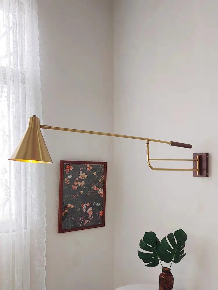 applique murale télescopique en laiton et noyer style nordique