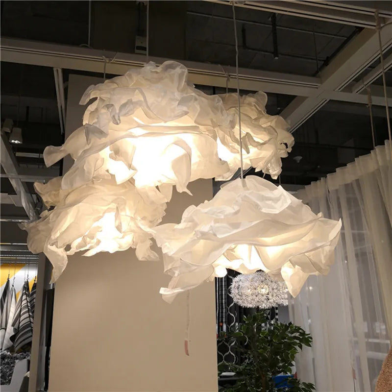 Lustres en papier blanc design fleur