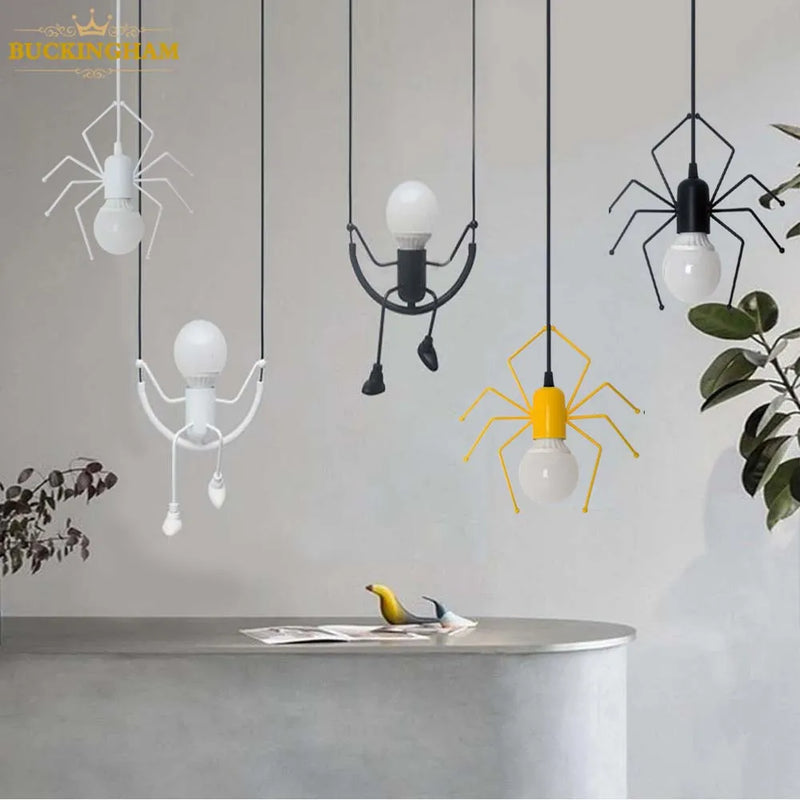 Suspension nordique petit homme araignée lampe suspendue fer balançoire lampes rétro Loft éclairage LED luminaire pour chambre d'enfants café Bar
