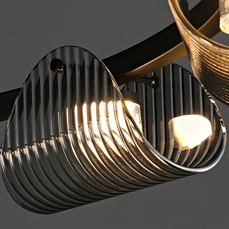 Suspension design enroulée à LED