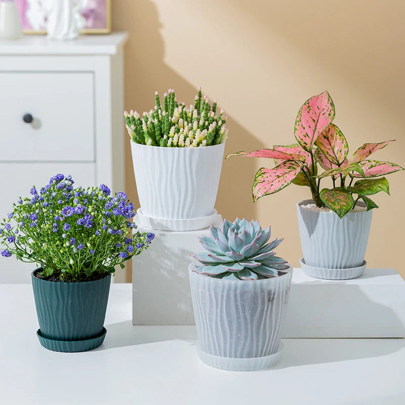 pot de fleurs haut simple à ondulations en plastique multicolore