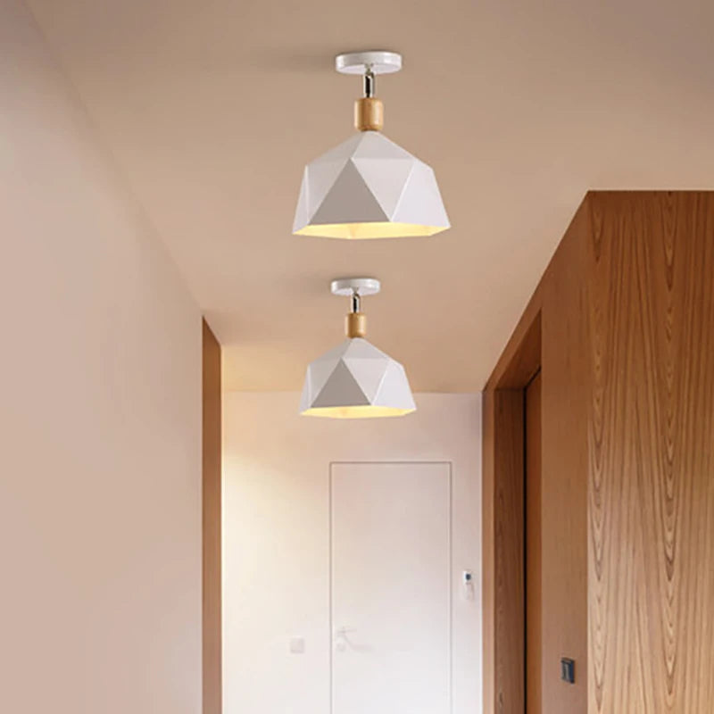 plafonnier moderne à leds en bois et métal coloré