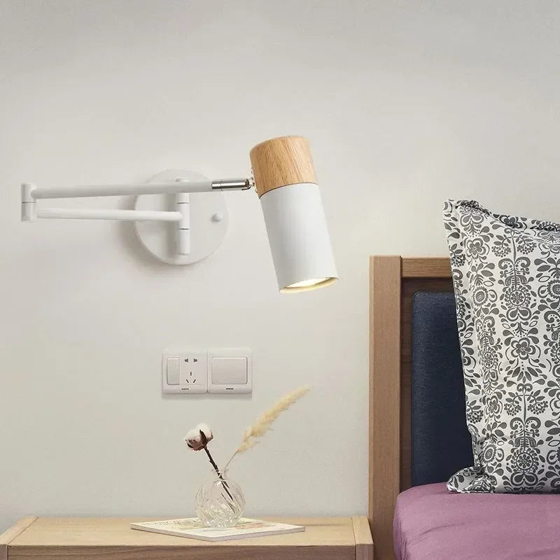 lampe oscillante télescopique bois décor intérieur lustre