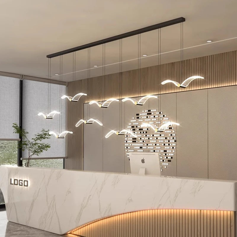 lustre moderne maison avec lumières pendantes pour le salon