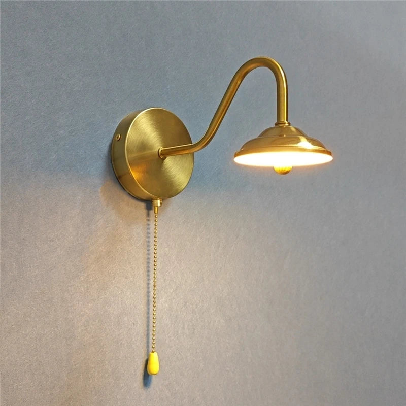 applique murale moderne incurvée dorée avec interrupteur led décoration nordique