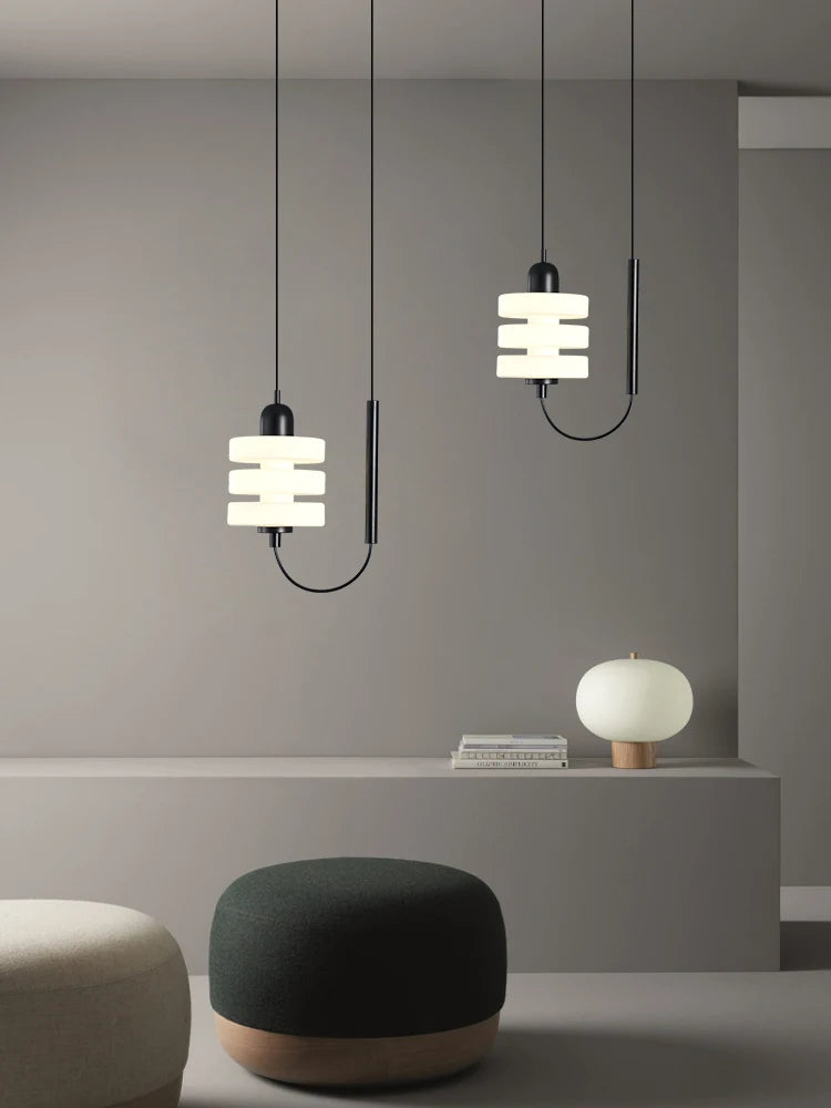 lustre minimaliste en verre pour un éclairage moderne