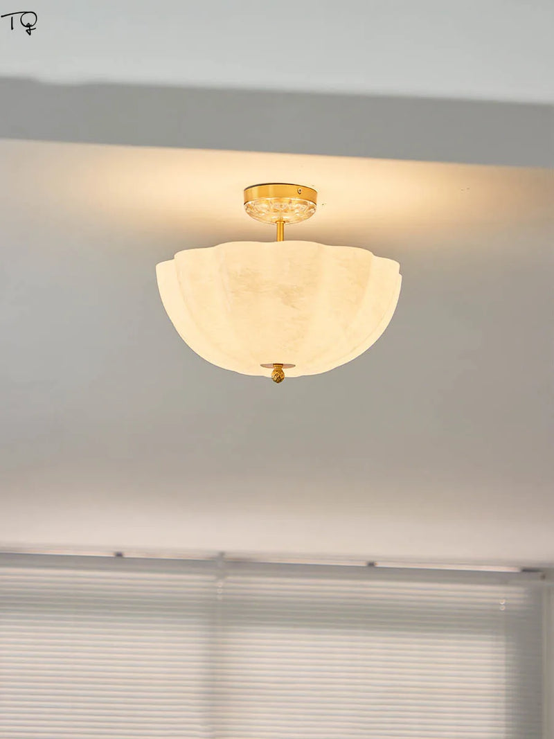 plafonnier led en verre crème et cuivre médiéval avec luminaires modernes