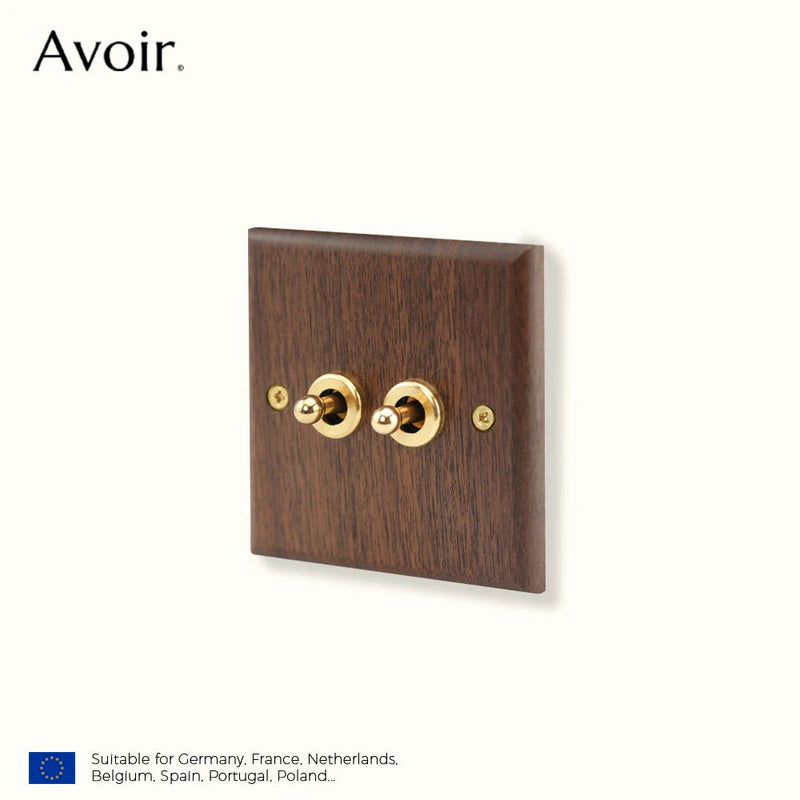 interrupteurs-r-tro-en-noyer-et-prise-usb-type-c-pour-la-maison-1.png