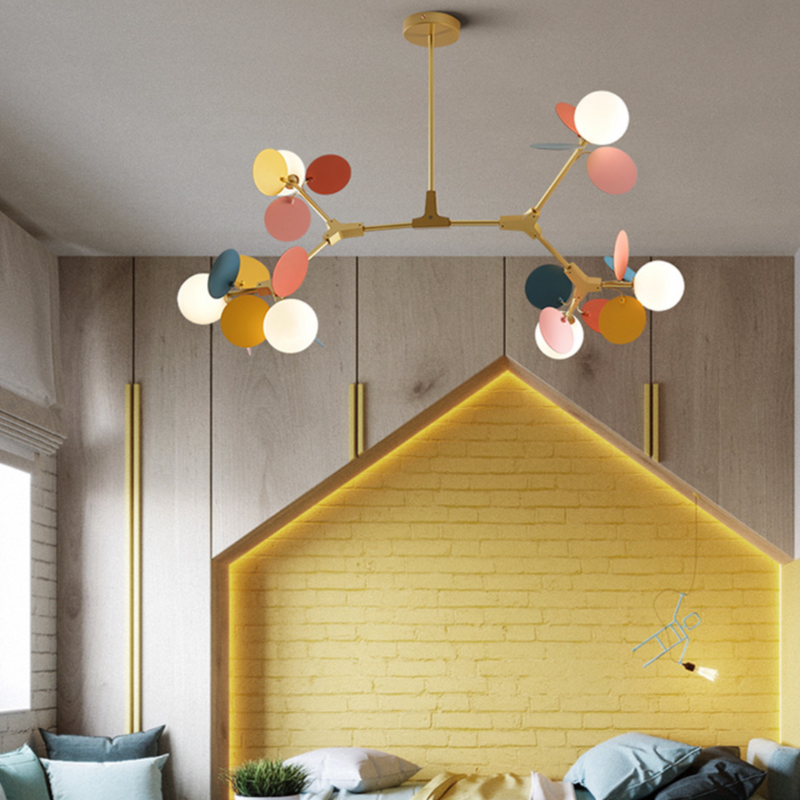 Lustre moderne avec lampes rondes colorées Kebya