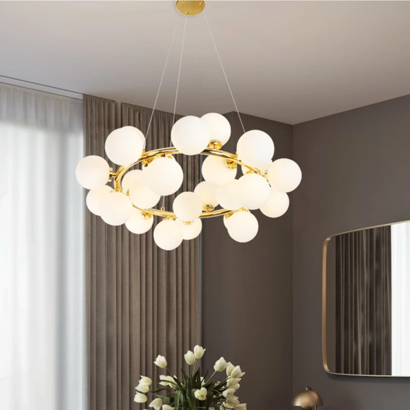 Lustre design à LED en métal avec plusieurs boules en verre Magic