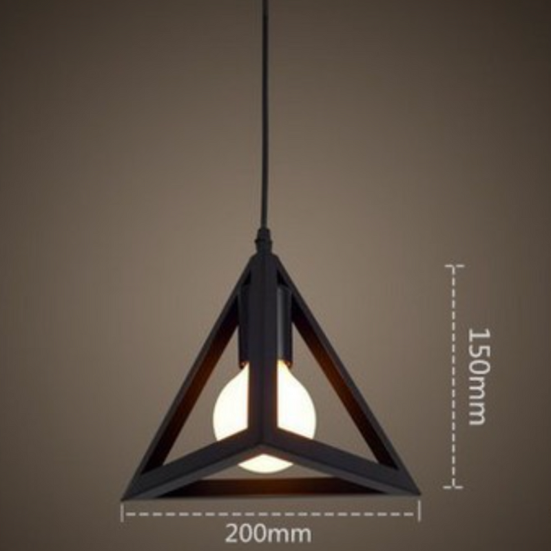 Lámpara de suspensión design en un triángulo de diferentes colores