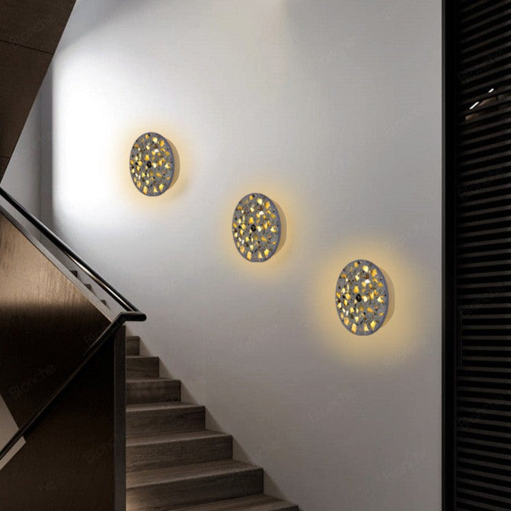 Applique murale moderne LED circulaire style carrelage Ezra