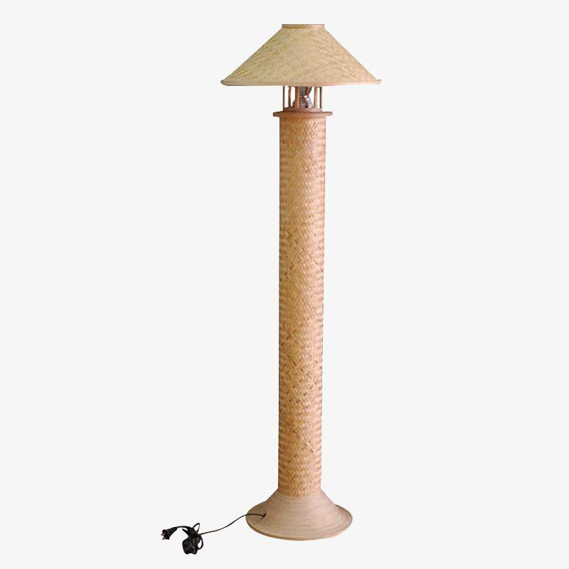 Floor lamp in woven bamboo Retro