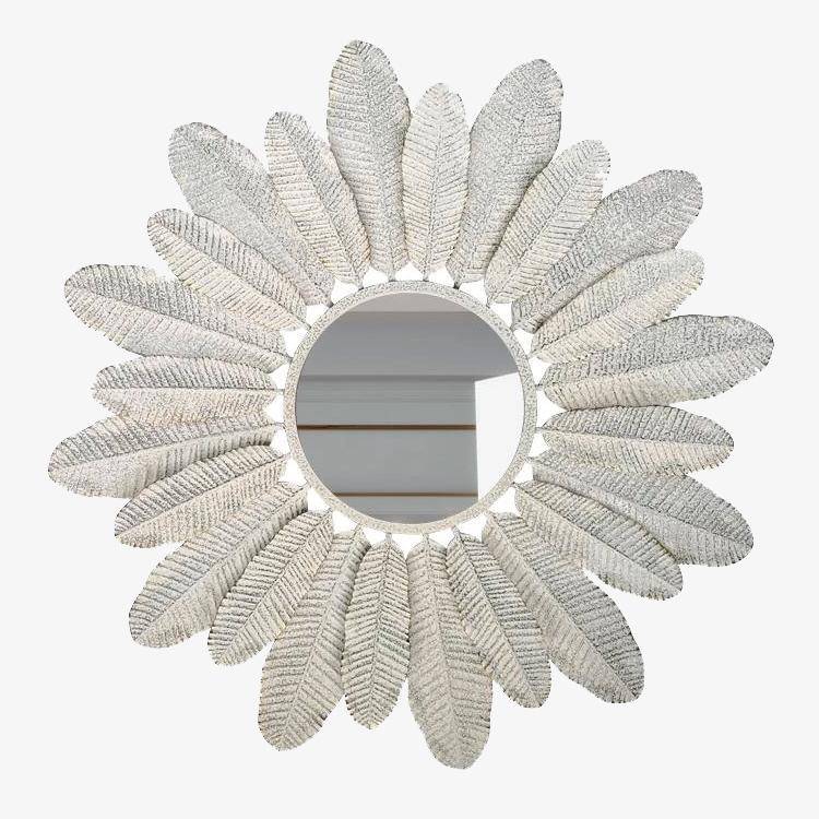 Espejo de pared redondo con plumas blancas Decoración