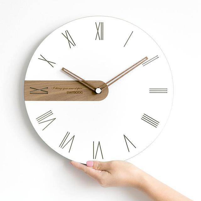 Round design wall clock with wooden band 30cm