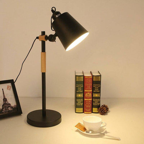 Lámpara de escritorio LED moderna y regulable Eye