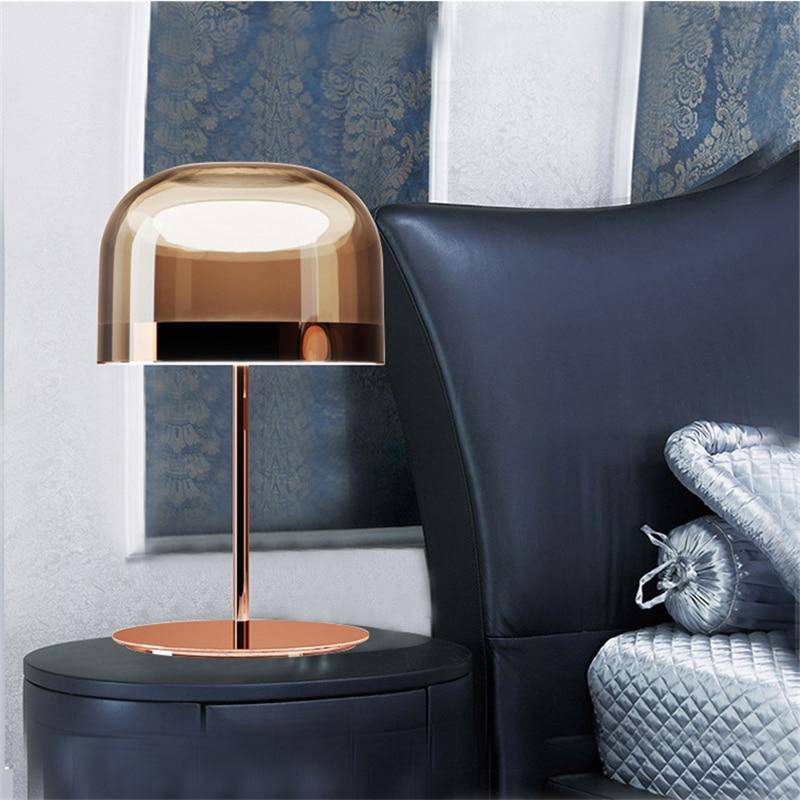Lampe à poser design LED en métal avec abat-jour en verre style Mushroom