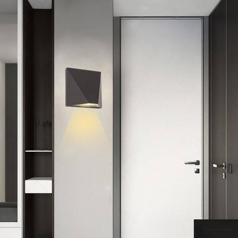 Aplique design cuadrado LED en metal negro Williams