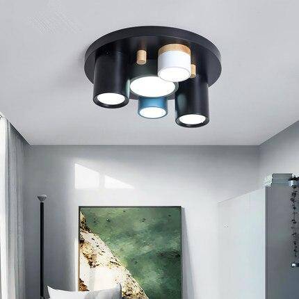 Lámpara de techo design con varios focos LED cilíndricos de colores