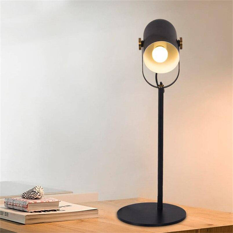 European adjustable metal desk or bedside lamp