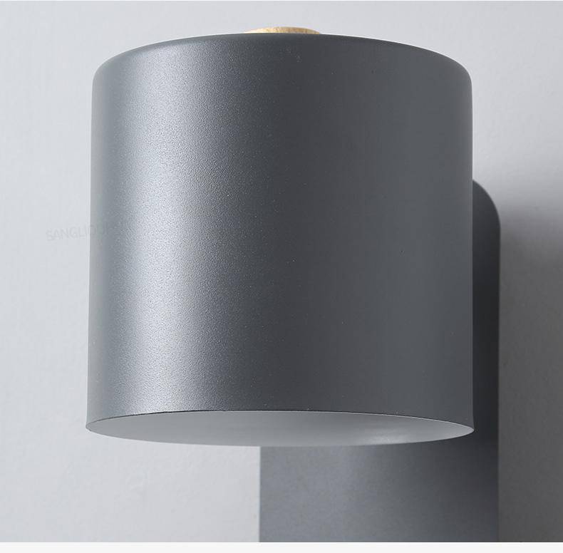 Lámpara de pared design con LED de colores y pantalla ajustable