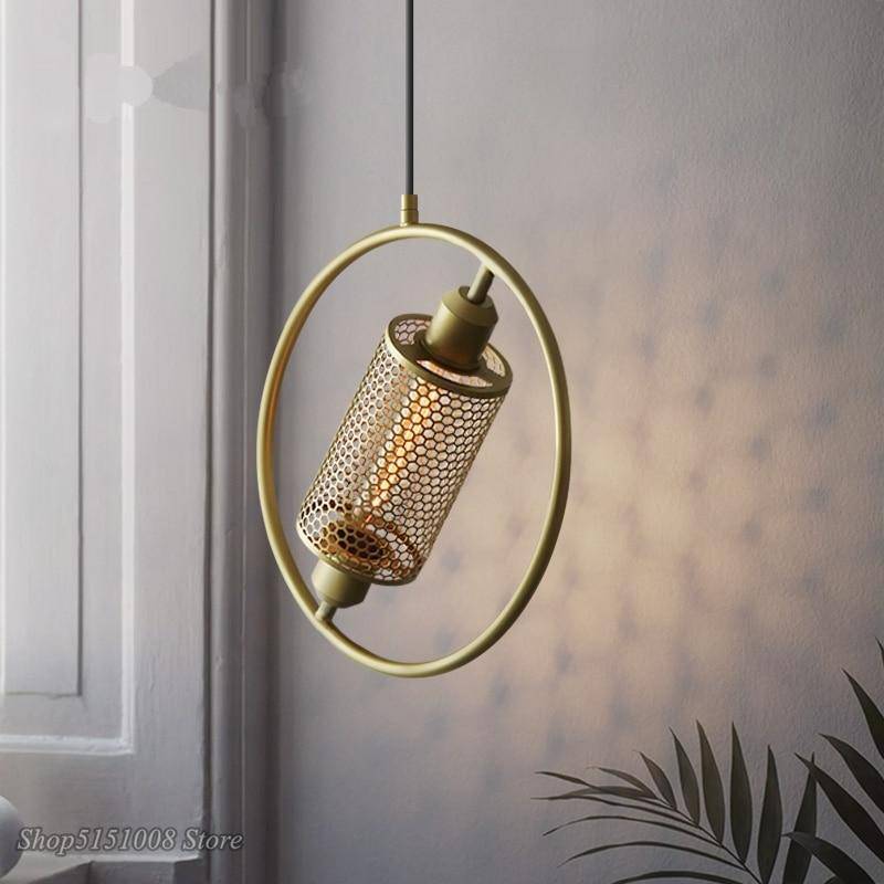 Suspension design LED avec anneau en métal doré