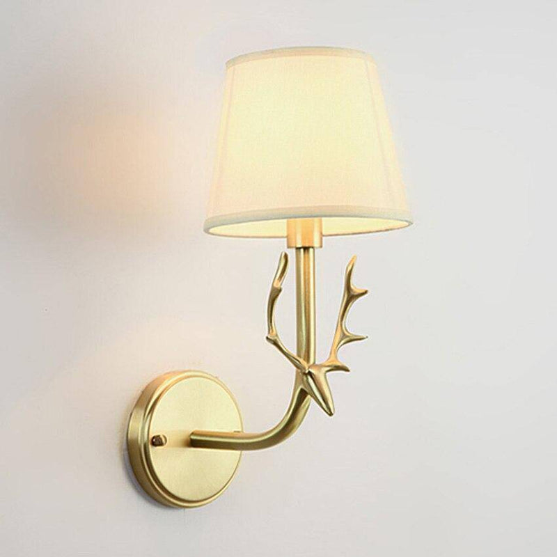 wall lamp LED wall light in gold metal Fly