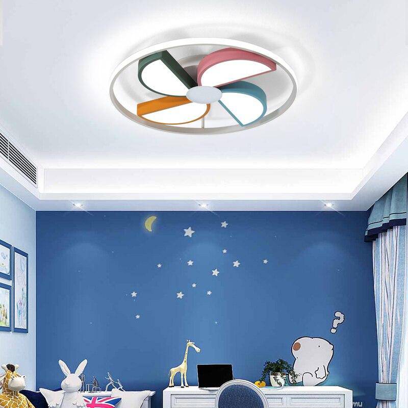 Lámpara de techo LED infantil con hélices de colores Dreaming