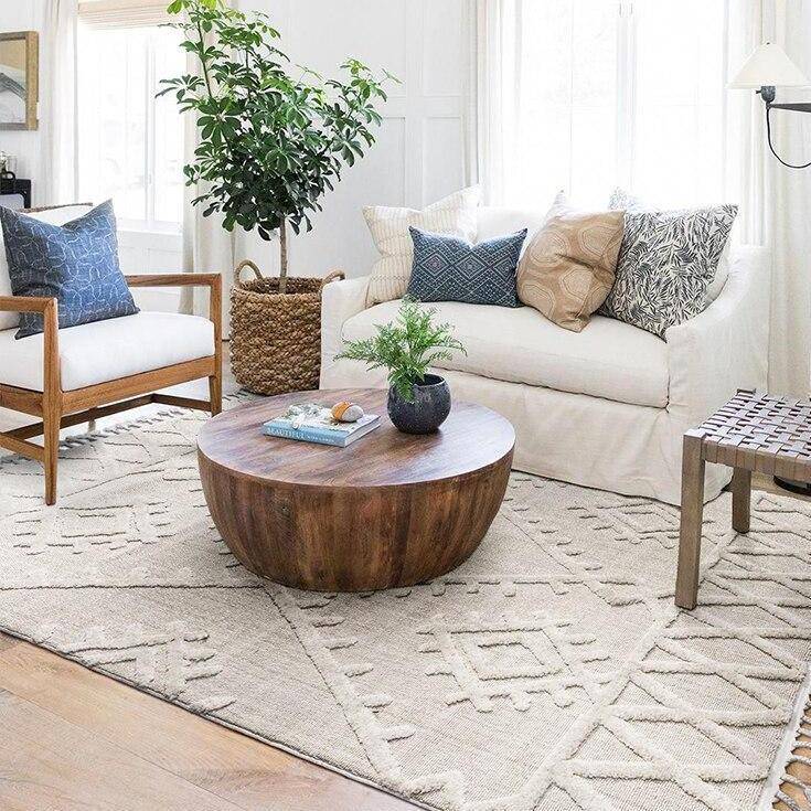 Tapis rectangle berbère blanc à motifs carreaux en relief et franges