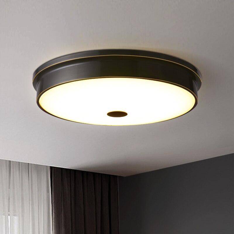 Round metal LED ceiling light with thick edges