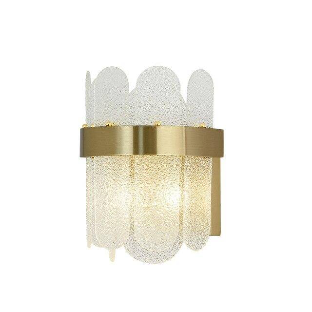 Lámpara de pared design de metal dorado y cristal de color