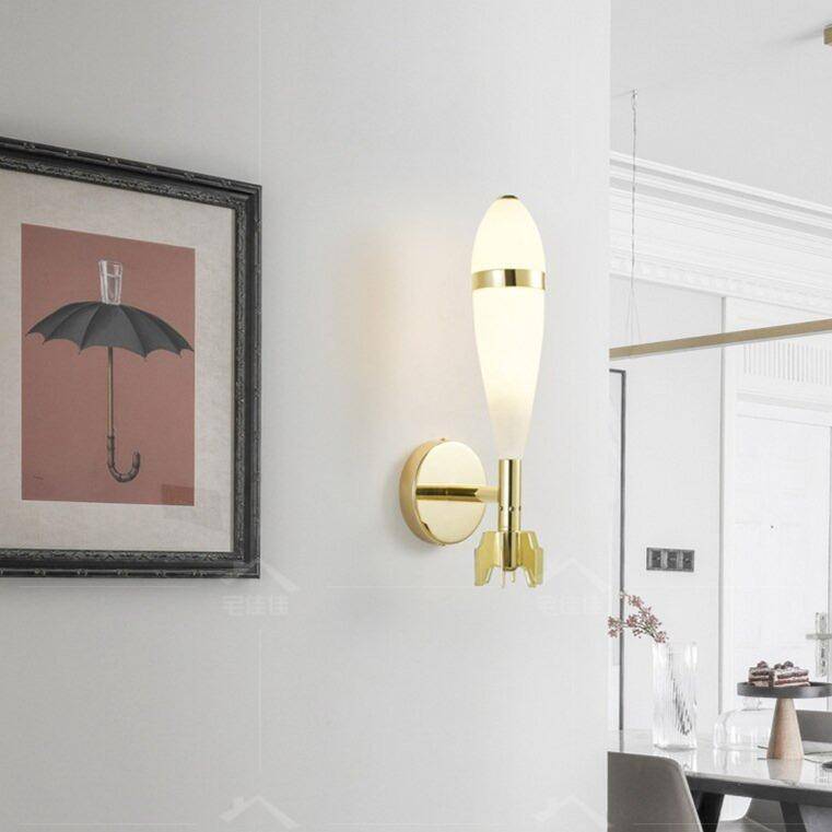 wall lamp LED wall-mounted children's rocket in gold metal