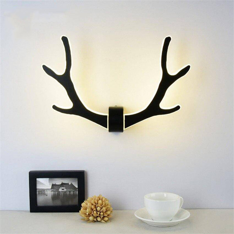 Lámpara de pared design LED en madera con forma de cuernos de ciervo